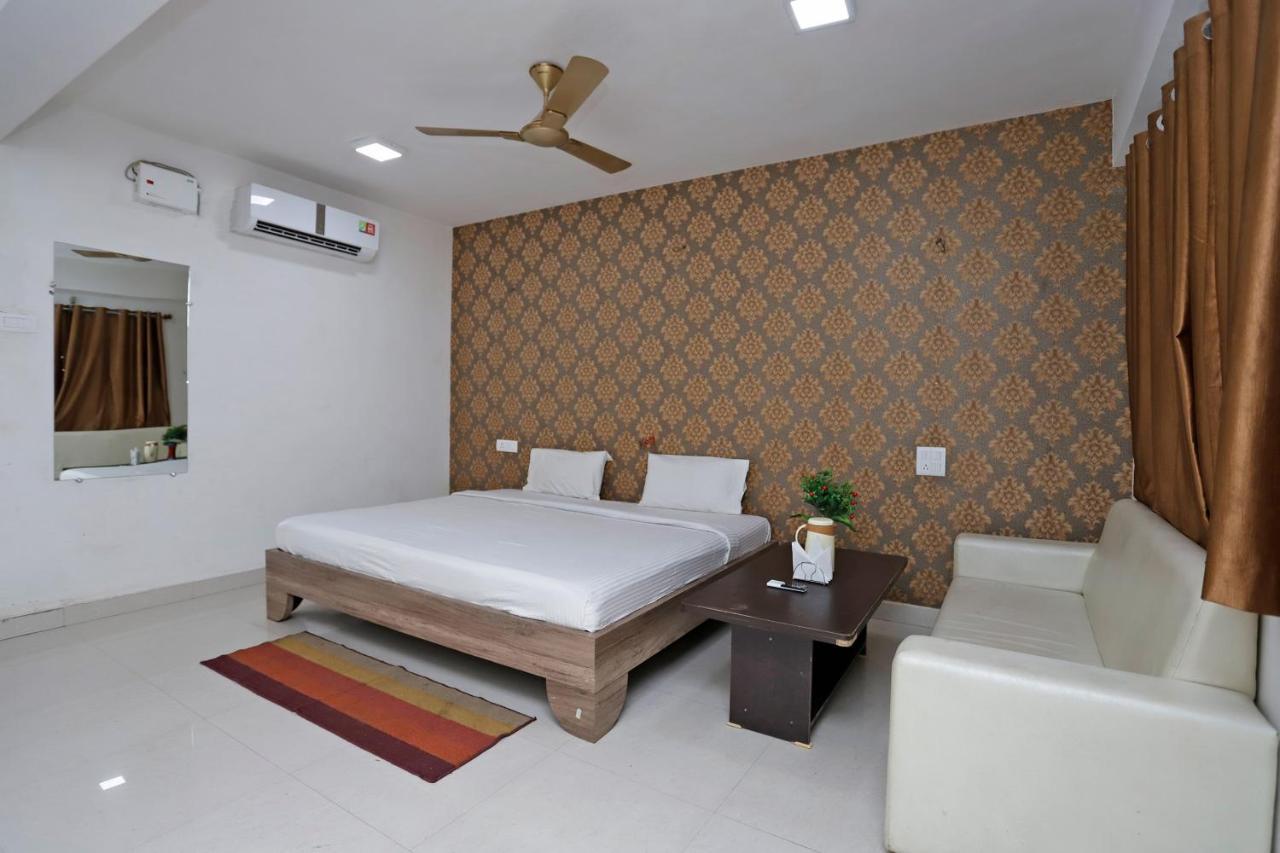 Spot On 39940 Shree Shine Hotel Satna Bagian luar foto