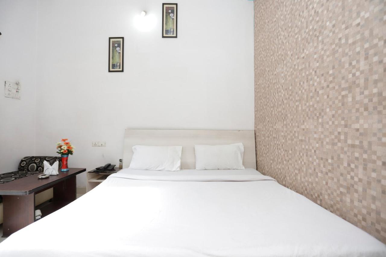 Spot On 39940 Shree Shine Hotel Satna Bagian luar foto